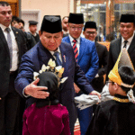 president prabowo warmly welcomed by the indonesian community in cairo