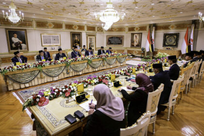 presiden prabowo dan sultan hassanal bolkiah bahas penguatan kerja sama strategis indonesia–brunei darussalam