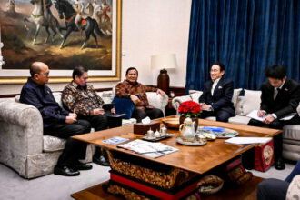 presiden prabowo terima kunjungan utusan khusus pm jepang fumio kishida di kertanegara