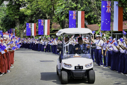 santap siang di istana negara, diplomasi hangat indonesia dan australia
