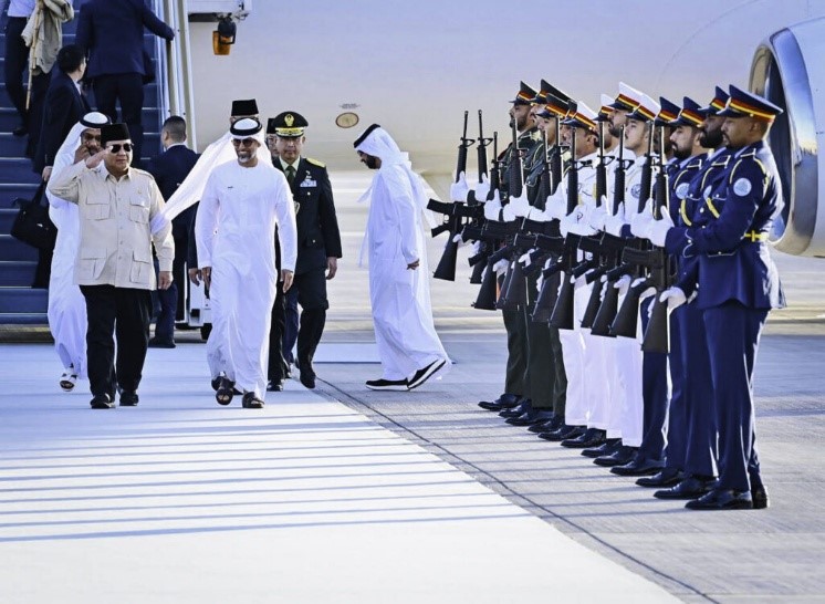 arriving at abu dhabi, president prabowo to meet president mbz