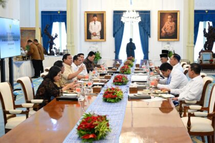 presiden prabowo tegaskan pentingnya pembangunan infrastruktur untuk perekonomian nasional