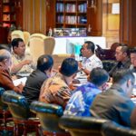 president prabowo subianto chairs limited meeting on downstreaming acceleration