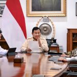 president prabowo, coordinating minister for economic affairs discuss latest national economic development