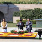 penghormatan khidmat presiden prabowo untuk mahatma gandhi di rajghat memorial