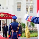disambut upacara kenegaraan, presiden prabowo tiba di istana kepresidenan al ittihadiya mesir