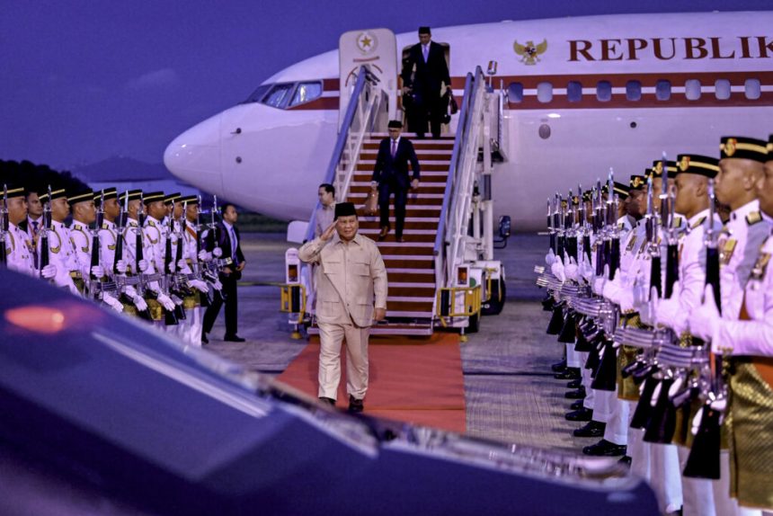 tiba di malaysia, presiden prabowo akan hadiri ktt asean bertema inklusivitas dan keberlanjutan