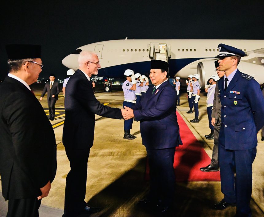 dari peru, presiden prabowo subianto tiba di brasil