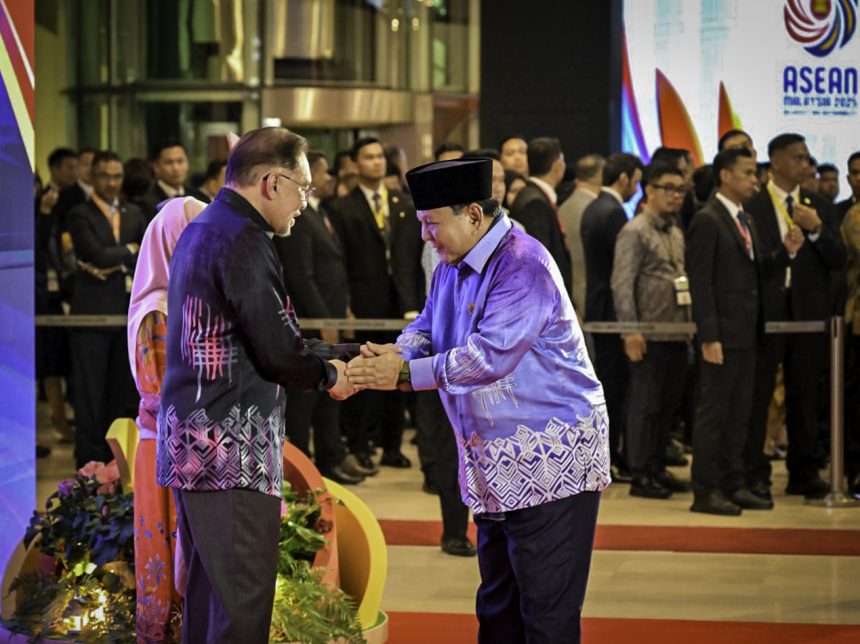 presiden prabowo hadiri gala dinner ktt ke-46 asean