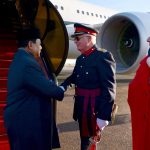 tiba di inggris, presiden prabowo subianto akan hadiri undangan raja charles iii hingga pm keir starmer