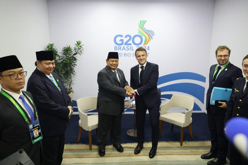 presiden prabowo gelar pertemuan bilateral dengan presiden macron di ktt g20 brasil