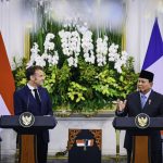 presiden macron tegaskan prancis dan indonesia memiliki kedekatan visi di panggung global