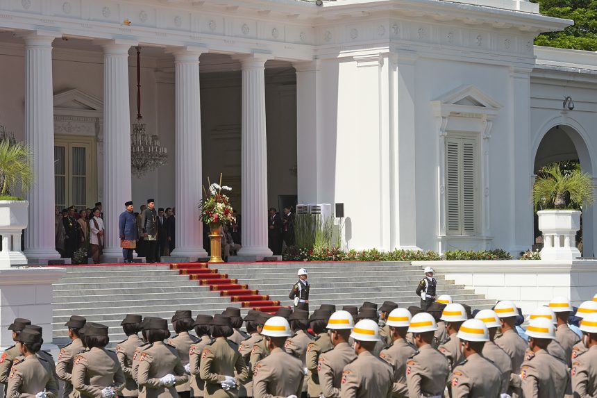prosesi pisah-sambut presiden ri dari jokowi ke prabowo subianto di istana merdeka, jakarta
