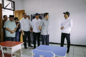 cabinet secretary, minister inspect integrated school in bekasi 18 cabinet secretary, minister inspect integrated school in bekasi