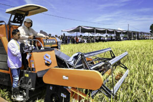 president prabowo subianto leads national harvest, reaffirms push for food sovereignty 18 president prabowo subianto leads national harvest, reaffirms push for food sovereignty