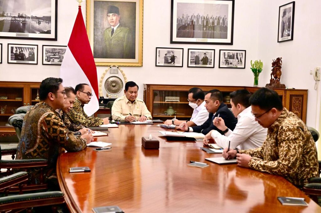 putus mata rantai kemiskinan, presiden prabowo akan membentuk koperasi desa merah putih 18 putus mata rantai kemiskinan, presiden prabowo akan membentuk koperasi desa merah putih