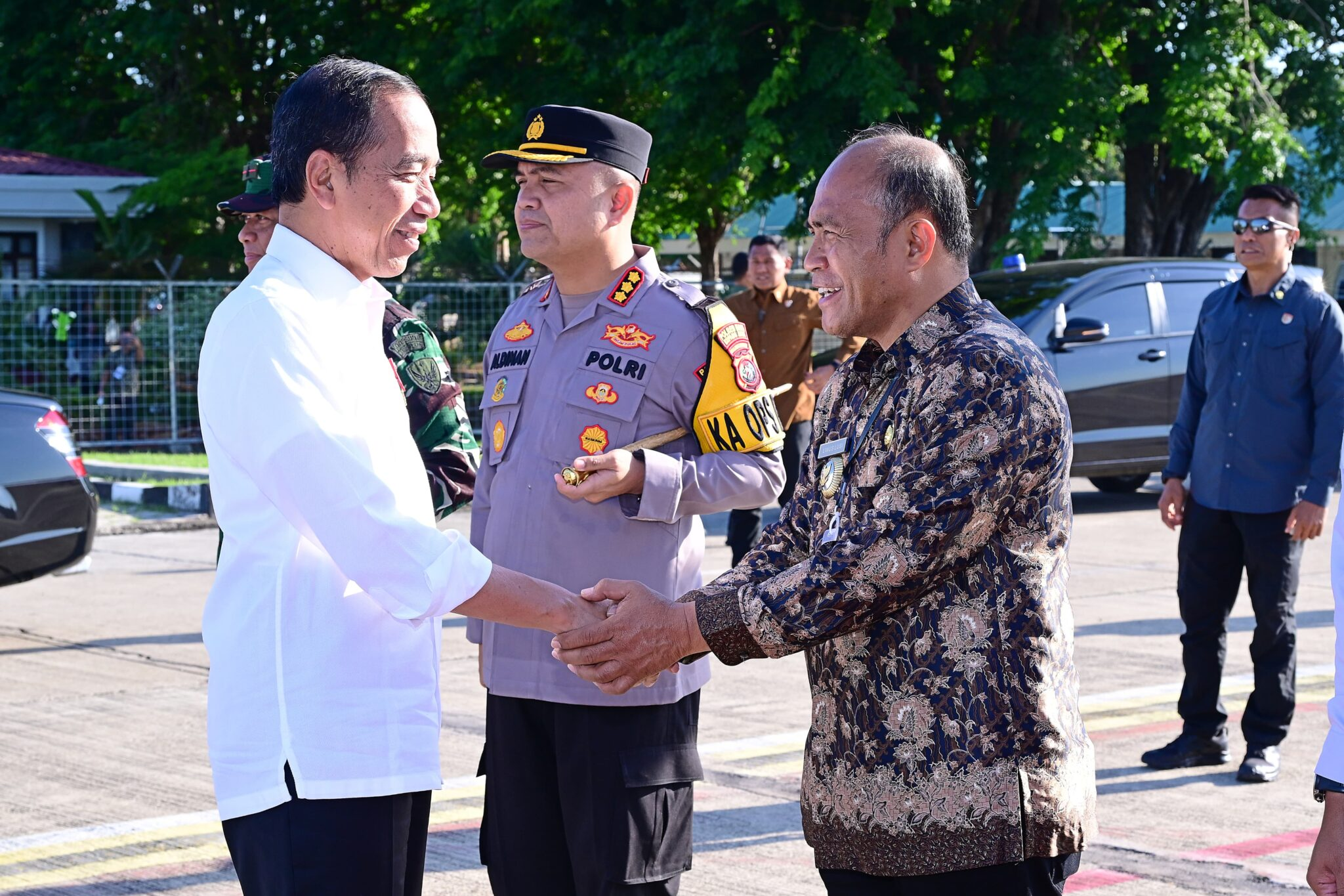 president jokowi visits e. nusa tenggara to inaugurate infrastructure projects, inspect regional general hospitals 18 president jokowi visits e. nusa tenggara to inaugurate infrastructure projects, inspect regional general hospitals