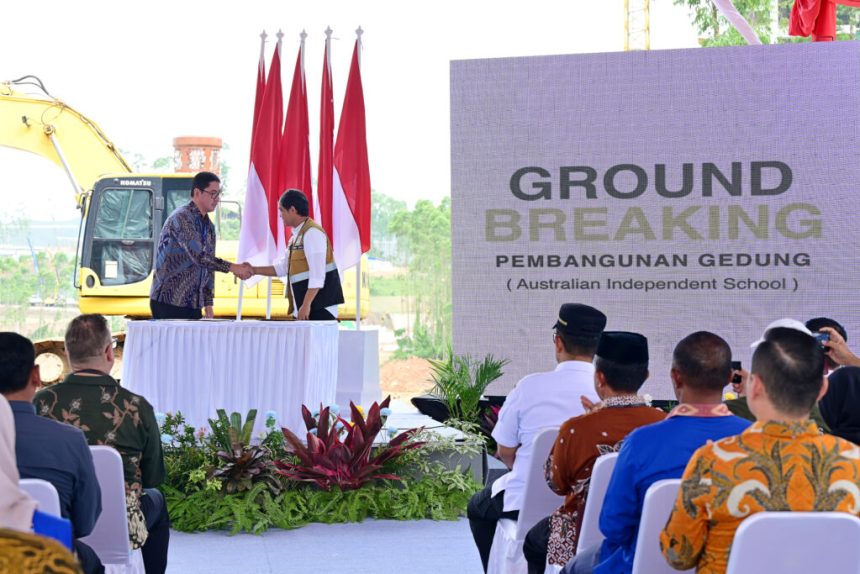 presiden jokowi tegaskan komitmen pemerintah sediakan lembaga pendidikan berkualitas global di ikn
