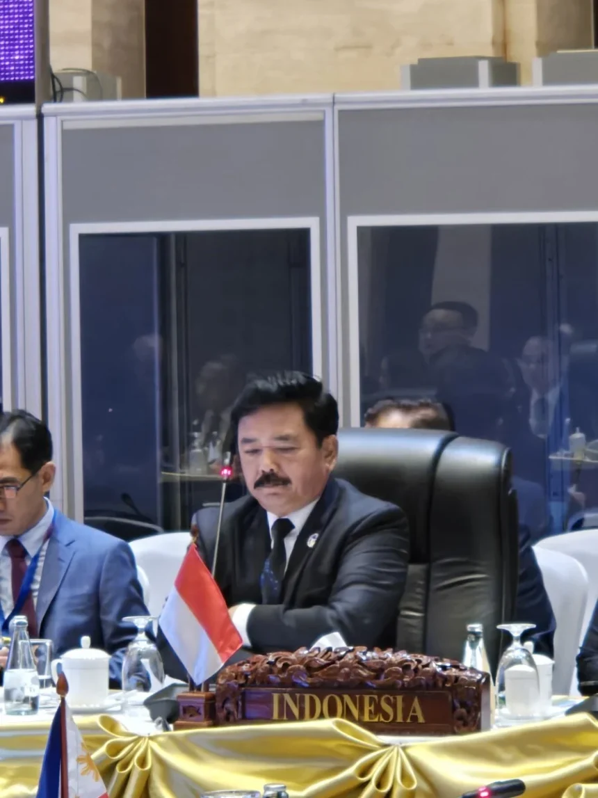 political, legal, security affairs minister urges asean collaboration to stop human trafficking