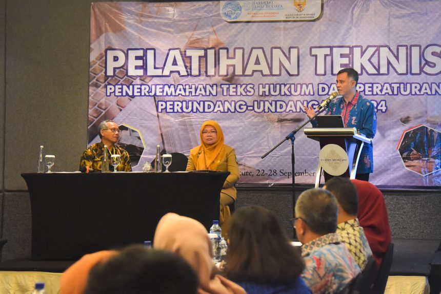 sekretariat kabinet dan uns gelar pelatihan teknis penerjemah teks hukum