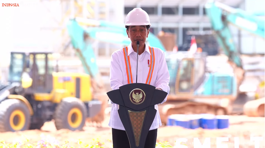 presiden jokowi: hilirisasi bauksit, langkah menuju indonesia sebagai negara industri