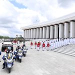 kirab sang merah putih dan teks proklamasi dari istana negara ikn ke monas