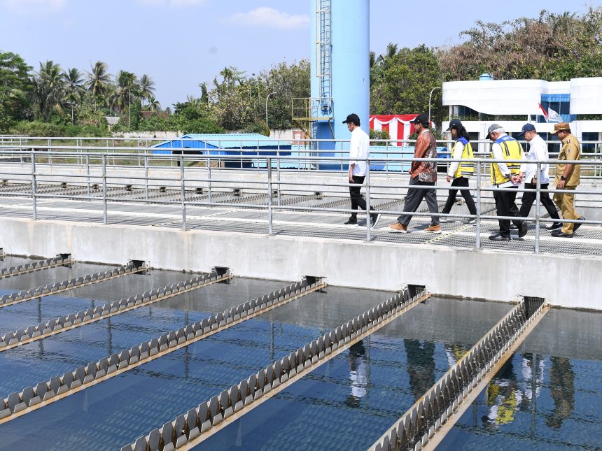 presiden jokowi resmikan sistem penyediaan air minum di kota bandar lampung