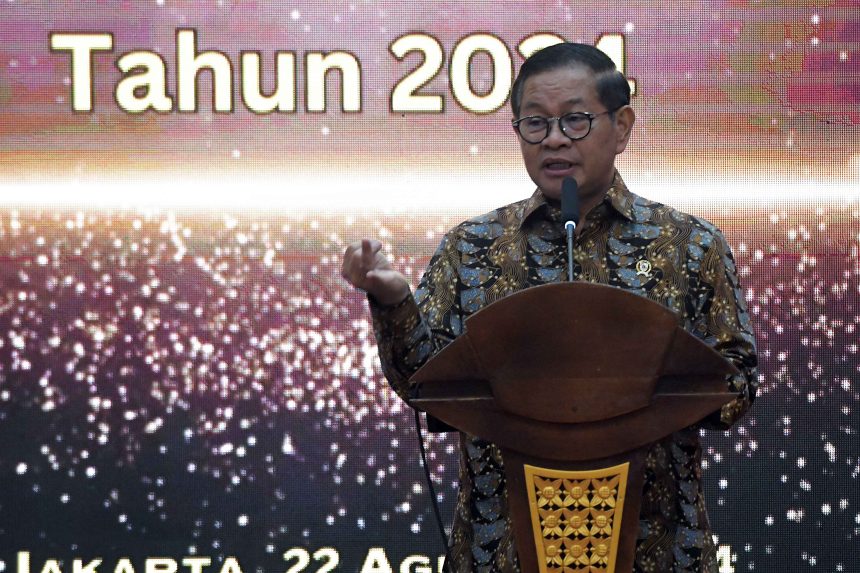 seskab: kerja keras, dedikasi, dan ketulusan bekerja faktor utama orang layak dihargai