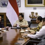 panggil menteri bumn, presiden prabowo bahas kesiapan diskon transportasi nasional