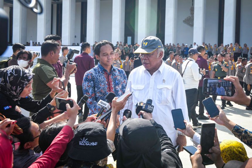 menteri pupr: bandara ikn siap uji coba pesawat rj-85 