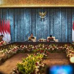 presiden jokowi sampaikan arahan dalam sidang kabinet paripurna terakhir