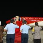 presiden jokowi dan ibu iriana bertolak ke jawa timur untuk kunjungan kerja