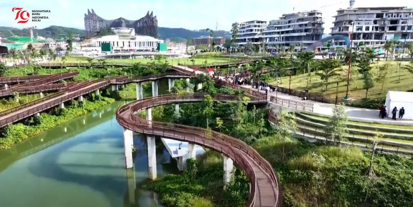 presiden jokowi resmikan plaza seremoni sumbu kebangsaan ikn