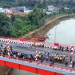 presiden jokowi resmikan sejumlah infrastruktur di provinsi jawa barat
