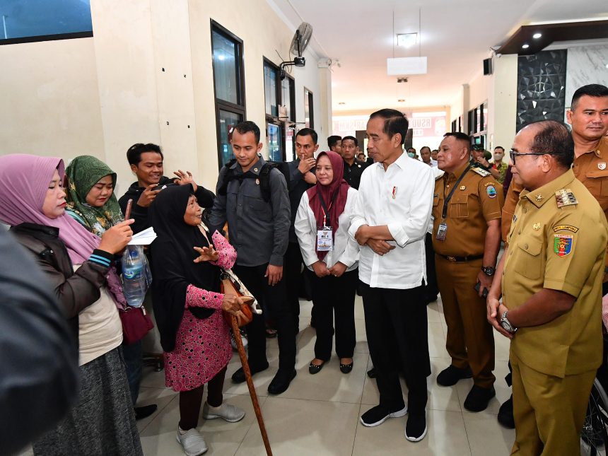 presiden jokowi tinjau fasilitas dan pelayanan kesehatan di rsud bob bazar di lampung selatan