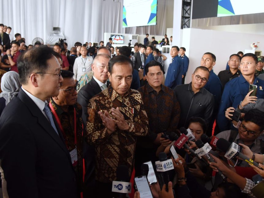 presiden jokowi: semua data nasional harus direkam cadang