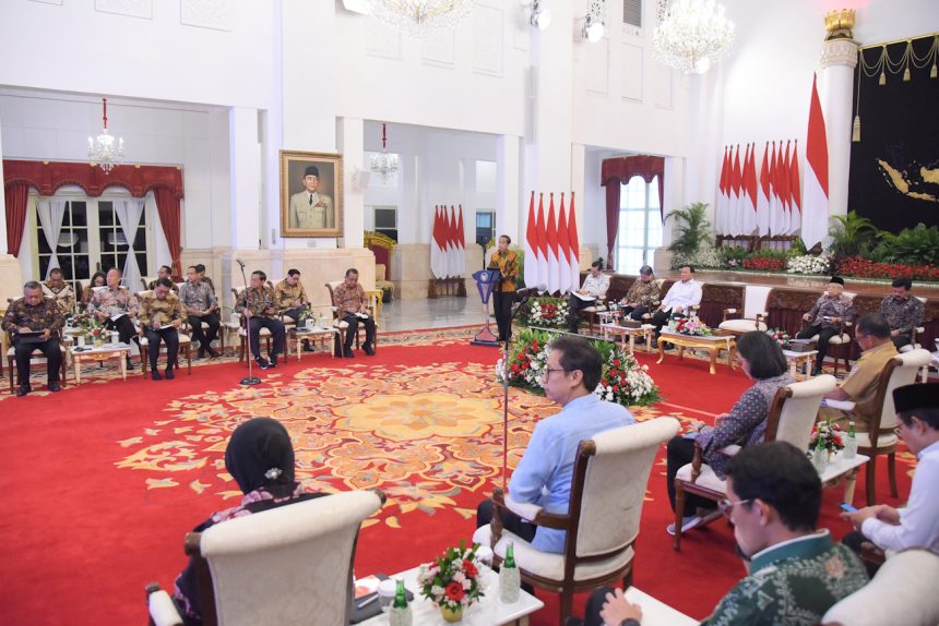 presiden tegaskan pentingnya kelola isu agar tidak mengganggu stabilitas politik