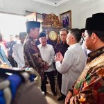 president jokowi expresses condolences over passing of 9th vp hamzah haz