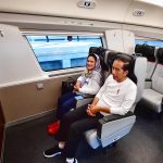 naik whoosh ke bandung, presiden dan ibu iriana akan buka piala presiden 2024