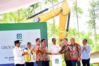 presiden jokowi lakukan groundbreaking pt arena graha andalan di ikn