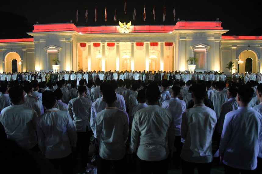 presiden jokowi ajak rakyat indonesia bersatu hadapi tantangan global