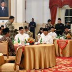 presiden jokowi gelar buka puasa bersama kabinet indonesia maju
