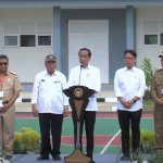 presiden jokowi resmikan rekonstruksi 147 bangunan pascagempa di sulawesi barat