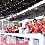 presiden jokowi saksikan kemenangan 1-0 timnas indonesia atas vietnam