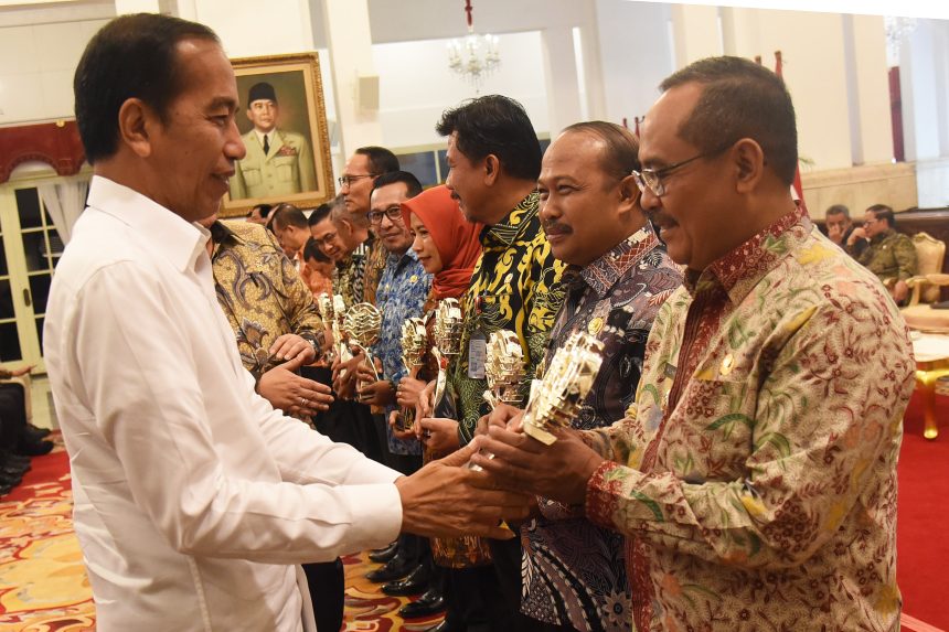 president jokowi expresses appreciation for inflation control efforts in indonesia