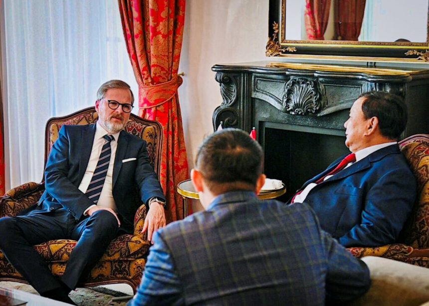 president prabowo welcomes czech pm petr fiala during brief stopover in prague