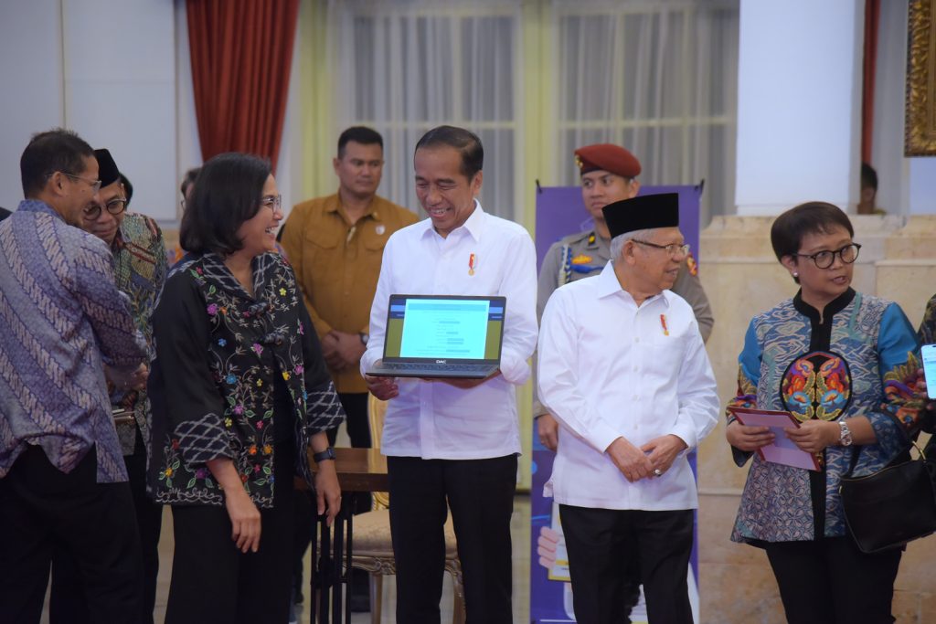 presiden jokowi dan anggota kabinet indonesia maju sampaikan spt pajak di istana negara 18 presiden jokowi dan anggota kabinet indonesia maju sampaikan spt pajak di istana negara