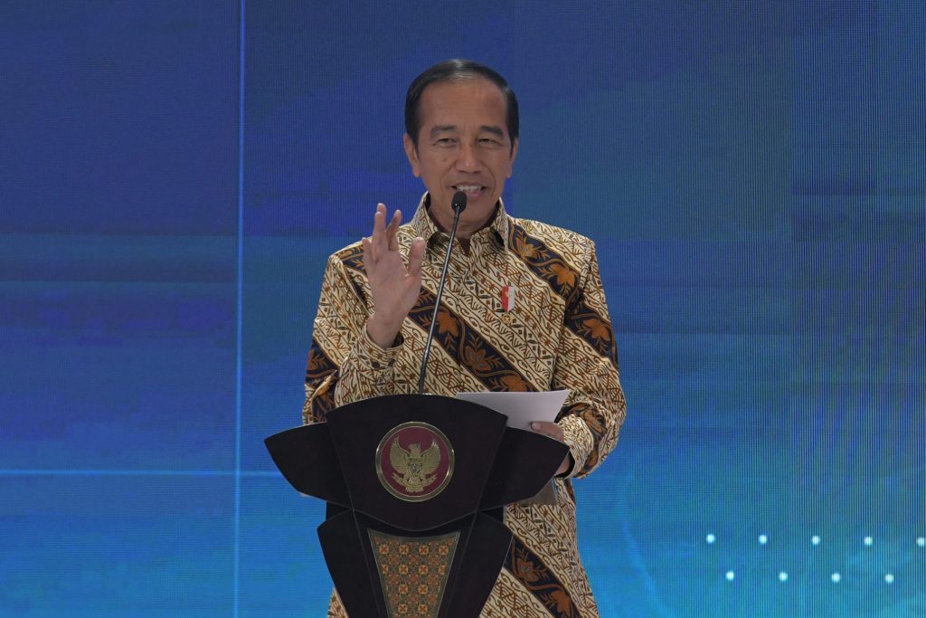 presiden jokowi: infrastruktur kunci datangkan investasi dan kurangi biaya logistik  