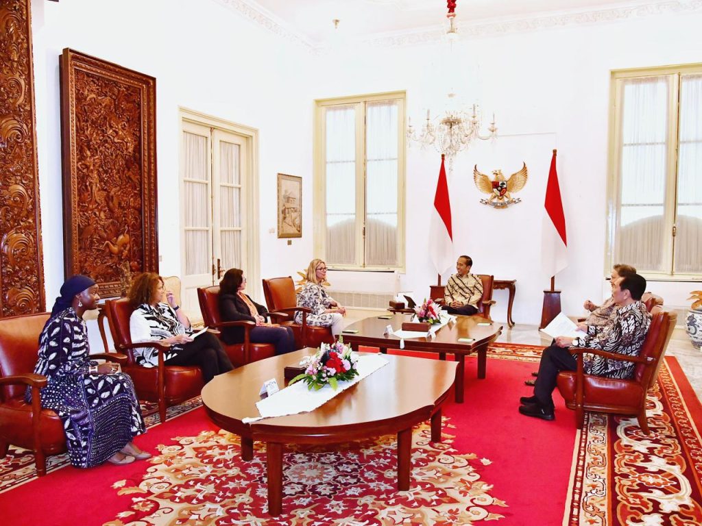 diterima presiden jokowi, world bank apresiasi tingkat pertumbuhan ekonomi nasional dan sejumlah program pemerintah 17 diterima presiden jokowi, world bank apresiasi tingkat pertumbuhan ekonomi nasional dan sejumlah program pemerintah