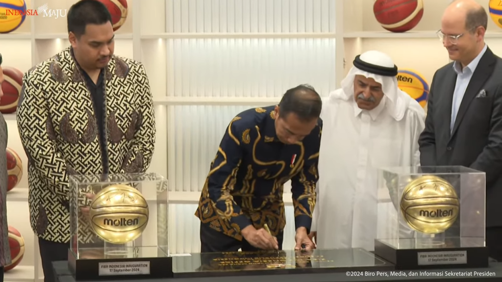 resmikan kantor fiba di indonesia, presiden ajak pengembangan olahraga basket indonesia 18 resmikan kantor fiba di indonesia, presiden ajak pengembangan olahraga basket indonesia